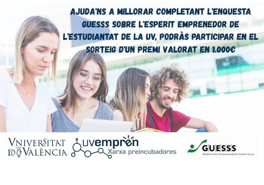 event image:Estudiantat mirant llibres i ordenador